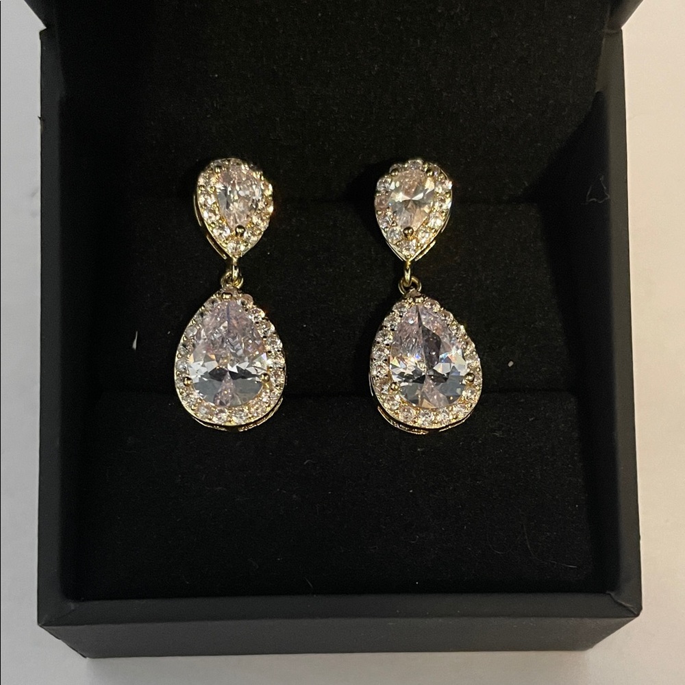 Elegant Gold and Silver Teardrop Earrings